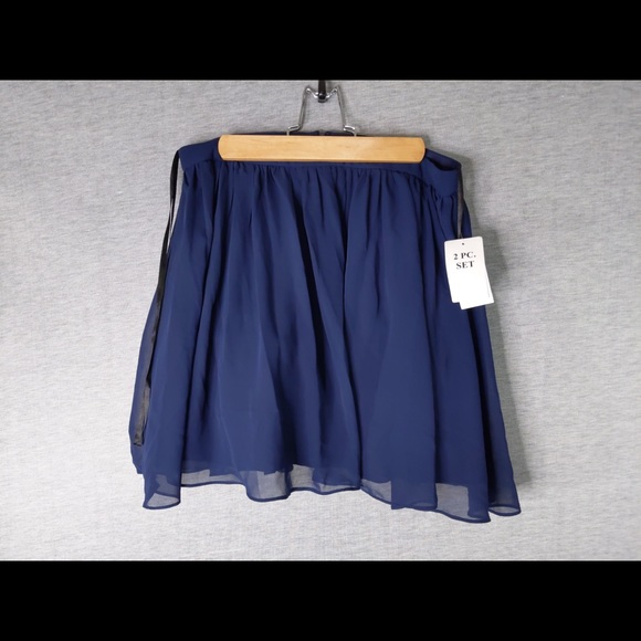 3x 👯‍♀️Host Pick⚡️B. Darlin Sequined Crop Top Dress - Picture 10 of 14